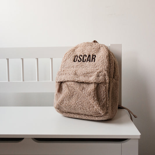 Gepersonaliseerde rugzak Be Soft and Kind met naam - Geborduurd