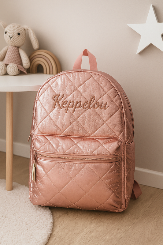 Gepersonaliseerde rugzak Milky Kiss met naam - Geborduurd