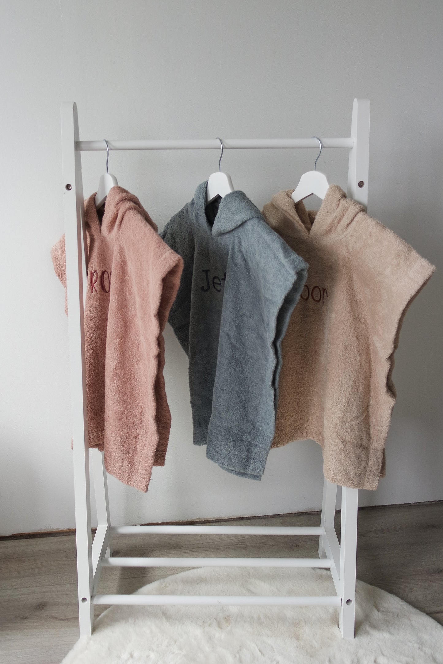 Gepersonaliseerde Badponcho met naam - Geborduurd