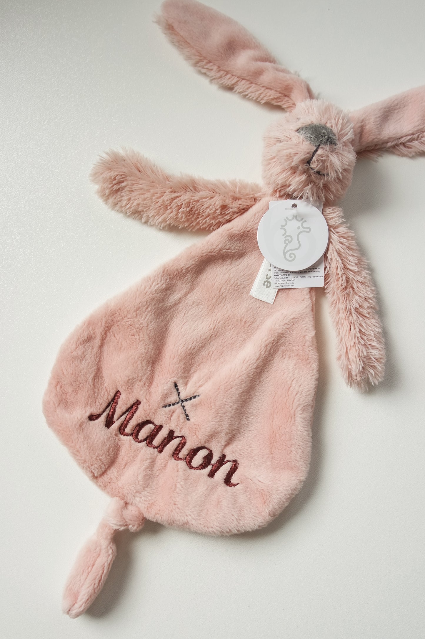 Rabbit Richie met naam – Geborduurd