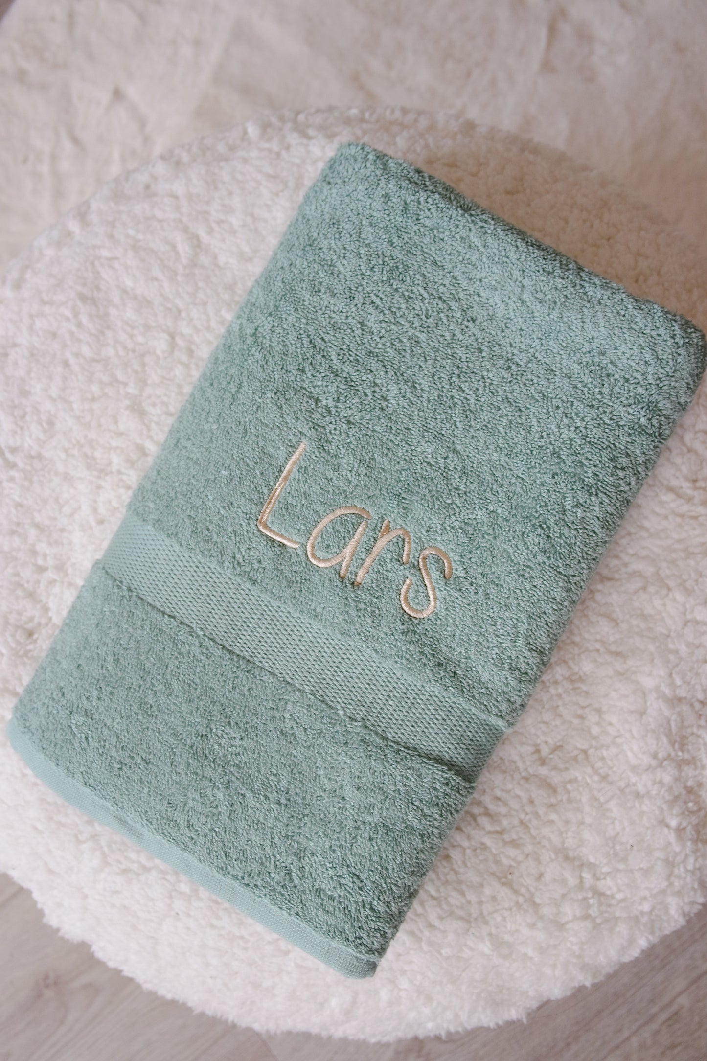 Gepersonaliseerde handdoek met naam – Geborduurd