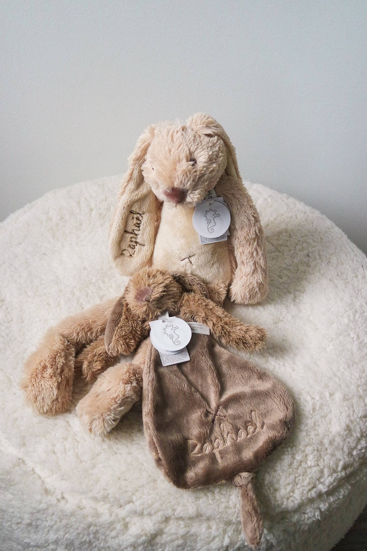 Cadeaupakket met naam – Rabbit Richie knuffeldoekje & knuffel 38cm
