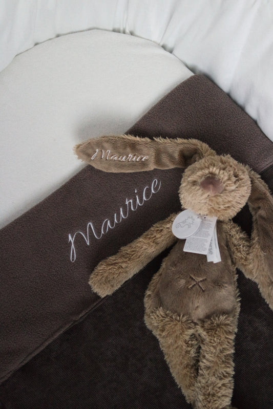 Gepersonaliseerd rib deken fleece met naam - incl. borduren