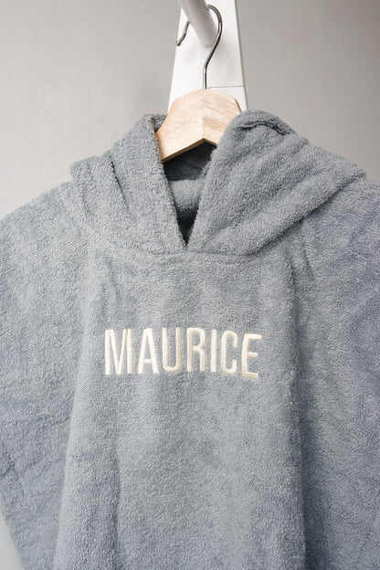 Gepersonaliseerde Badponcho met naam - incl. borduren